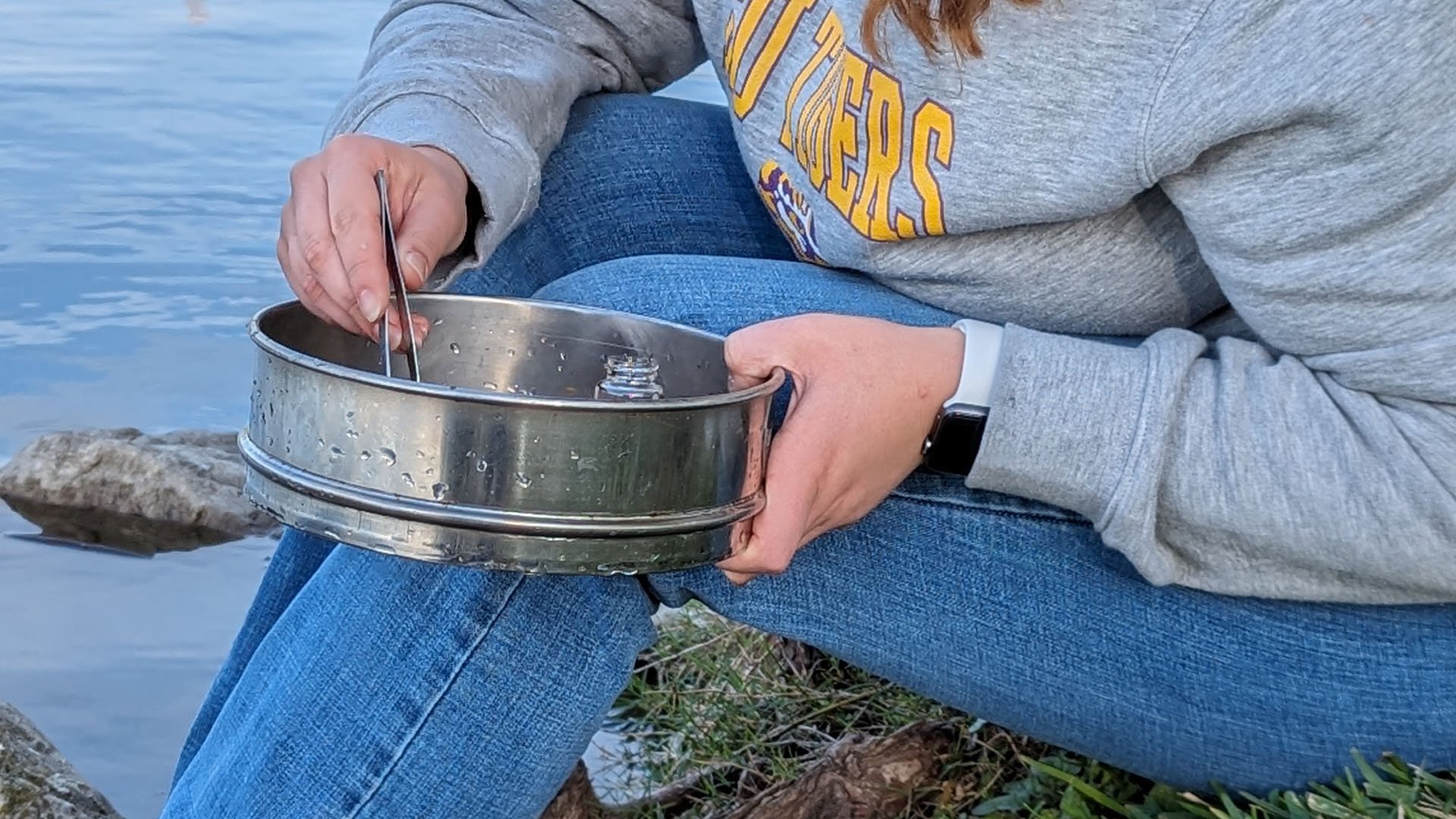 Sampling nurdles at the Capitol Lakes